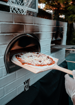 Event-BeverlyHills-Pizza-Oven-2